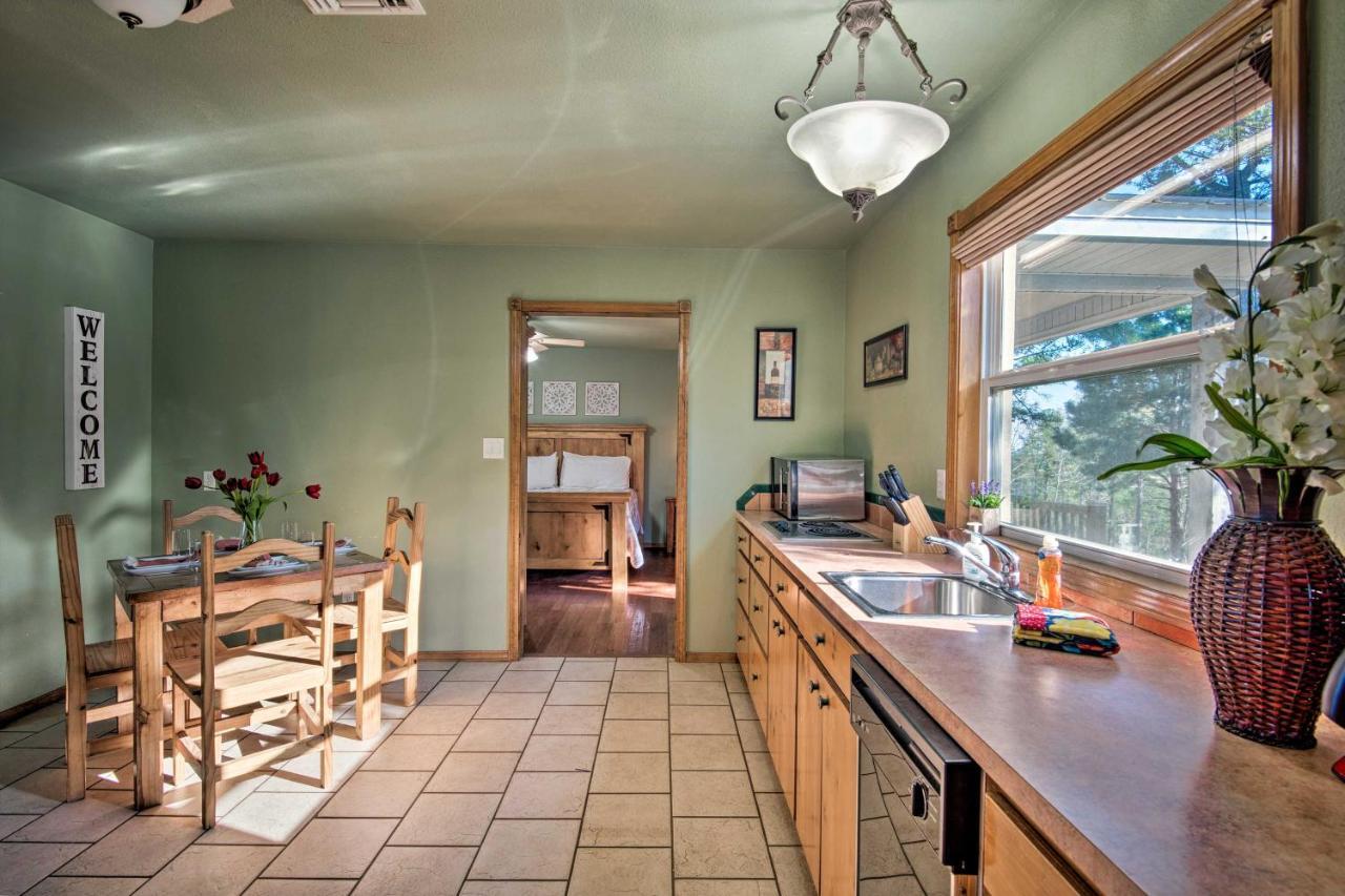 Broken Bow Cottage With Deck, Hot Tub And Fire Pit! Zewnętrze zdjęcie